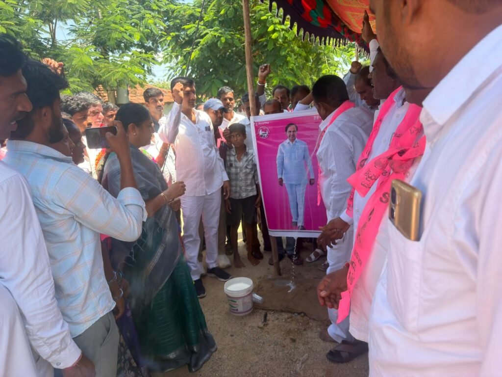 తండాలనుపంచాయతీలు చేసిన ఘనత కేసీఆర్ దే : ఎమ్మెల్యే సునీత లక్ష్మారెడ్డి