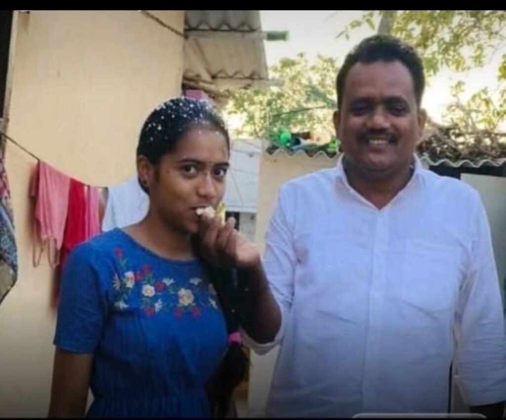 పేదరికాన్ని జయించి MBBS సీటు సాధించిన ప్రకాష్ నగర్ చదువుల తల్లి లక్ష్మీ కళ్యాణి.