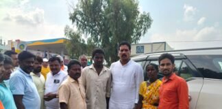 ఇంటి స్థలం కబ్జా యత్నంపై ఎస్టీ కమిషన్కు ఫిర్యాదు