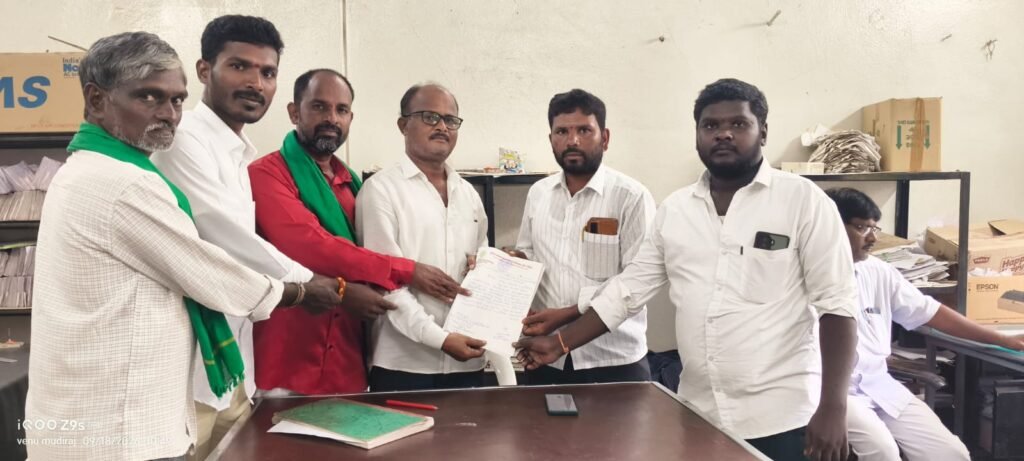 నేర్మట గ్రామానికి బస్సు సౌకర్యం కల్పించాలి