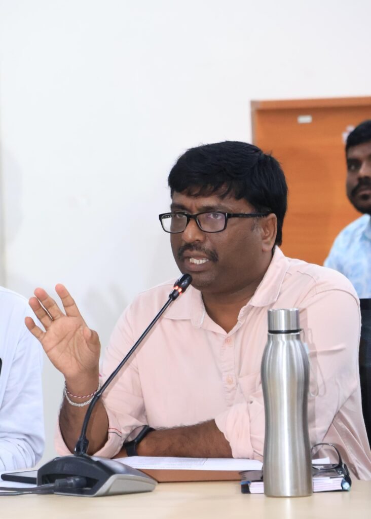 జిల్లా స్థాయి విజిలెన్స్, మానిటరింగ్ కమిటీ (DLVMC) కి దరఖాస్తులకు ఆహ్వానం