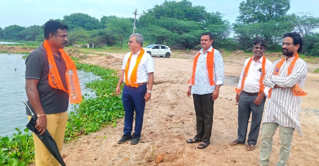 వినాయక నిమజ్జన స్థలాన్ని పరిశీలించిన వీహెచ్‌