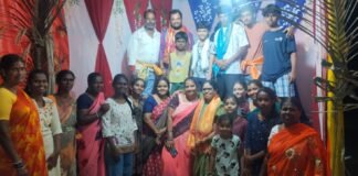 గణేశుడికి పూజలు అన్నదానాలు