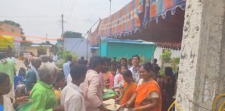 పెద్ద పోచారంలో ఘనంగా మహా అన్నదానం