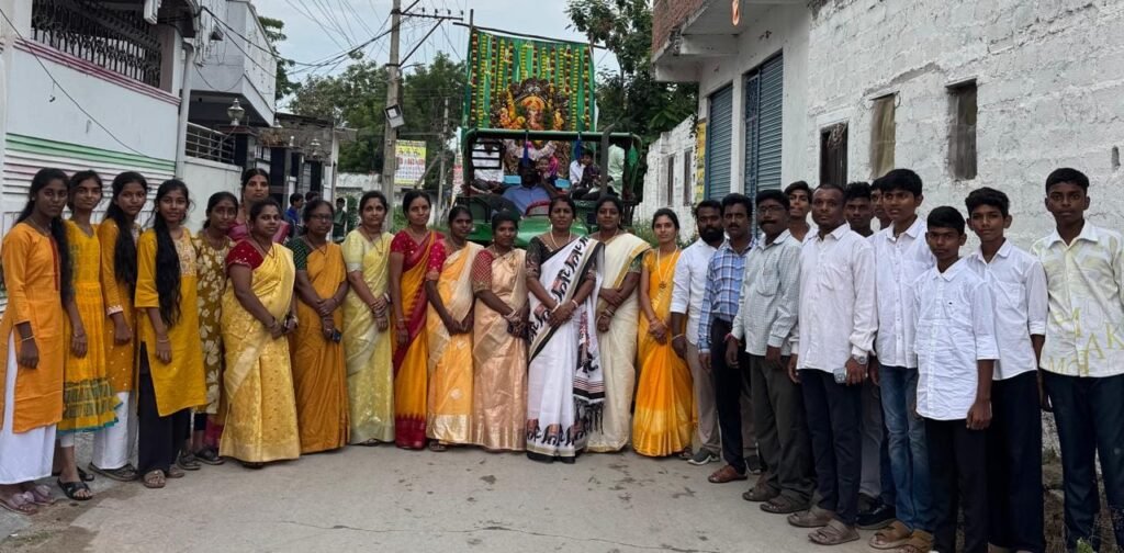 ఘనంగా సెలెస్టియల్ హై స్కూల్ గణేష్ నిమజ్జనం