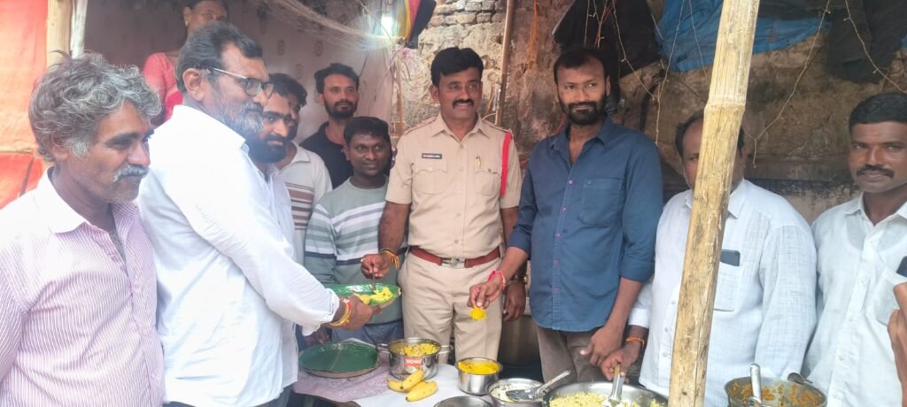 హస్నాబాద్‌లో ఘనంగా అన్నదాన కార్యక్రమం..