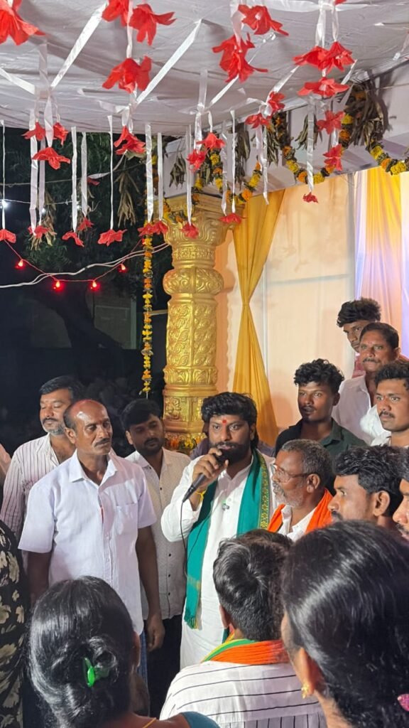 గణేష్ నవరాత్రి ఉత్సవాలలో పాల్గొన్న – ఇఎల్వీ ఫౌండేషన్ చైర్మన్ ఇరగదిండ్ల భాస్కర్