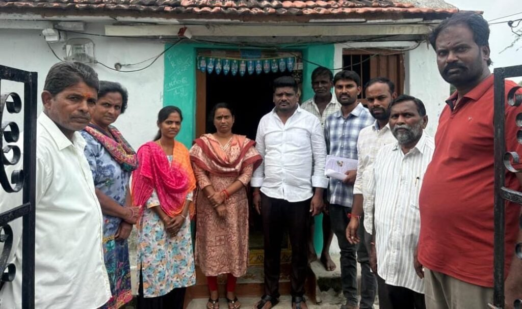 గాగిల్లాపూర్‌లో చేయూత పెన్షన్ దరఖాస్తుల విచారణ
