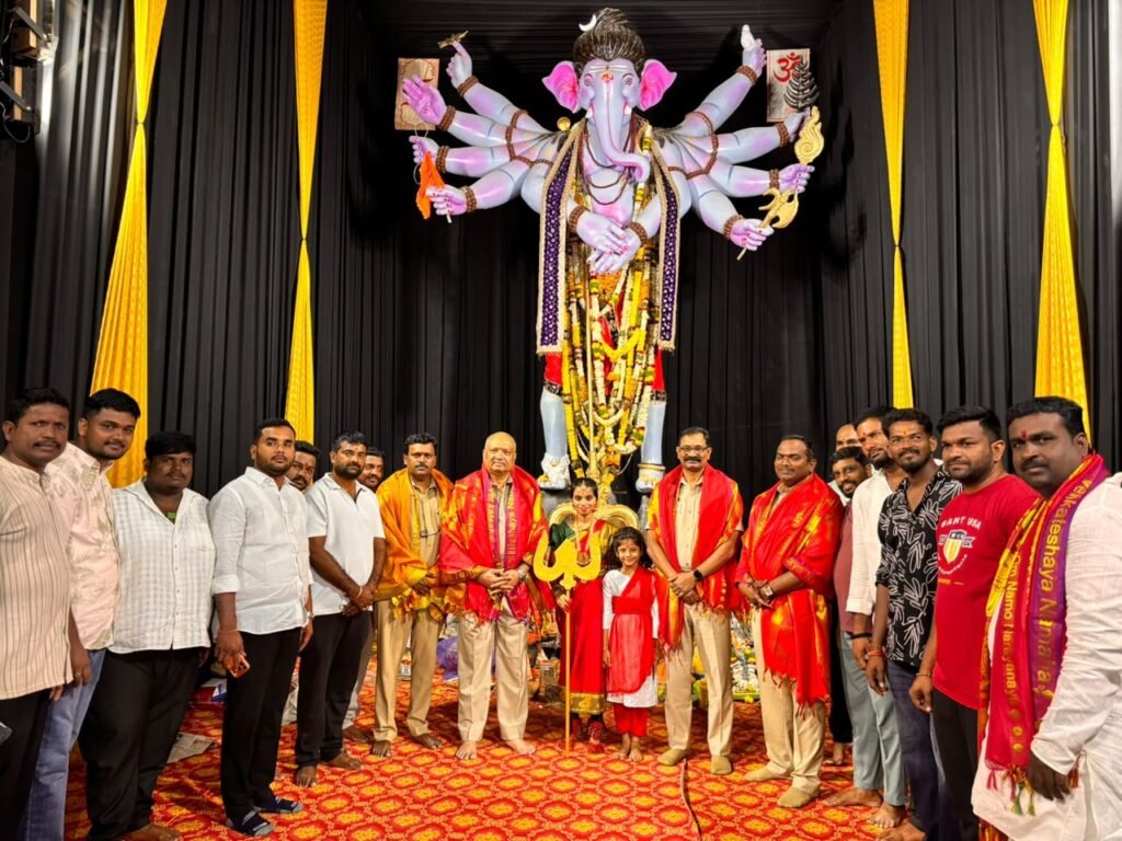 *రాంపల్లి  జై మాతా యూత్ గణేశ్ మండపాన్ని పరిశీలించిన పోలీసు అధికారులు*