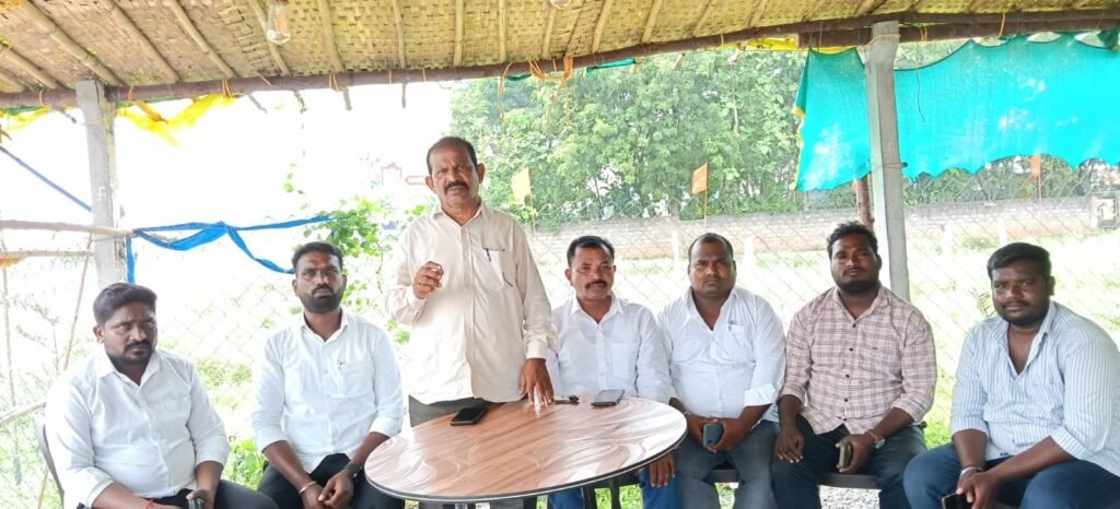 మద్యపాన నిషేధంపై అక్టోబర్‌ 2న కలెక్టరేట్‌ ముట్టడిని విజయవంతం చేయండి.