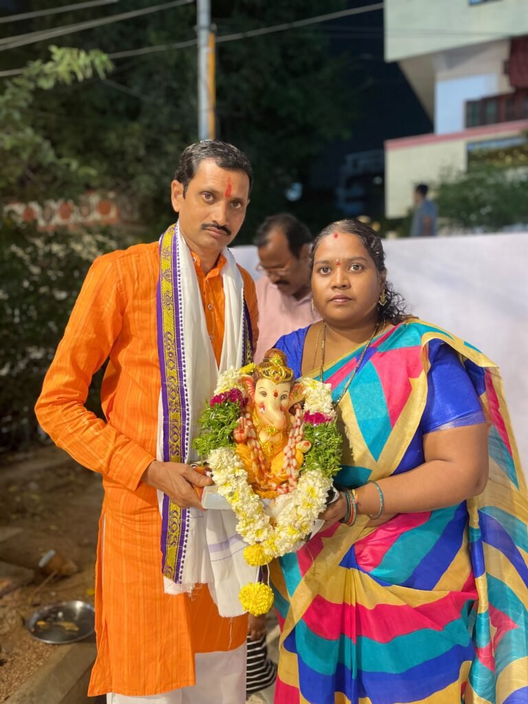 భాగ్యనగరంలో ప్రశాంతంగా కొనసాగుతున్న నిమజ్జనలు