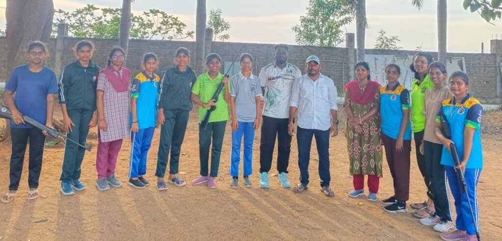 షూటింగ్‌లో గురుకుల బాలికల సత్తా,రాష్ట్ర స్థాయికి పది మంది