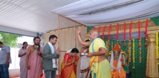 పాలకుర్తి ఎమ్మెల్యే క్యాంపు కార్యాలయంలో భక్తిశ్రద్ధలతో మహా గణపతి హోమం