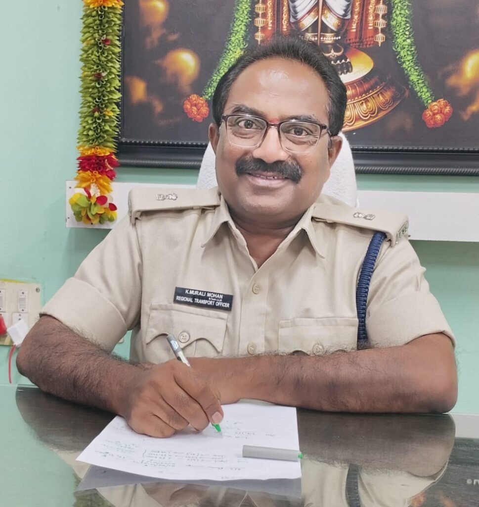 డ్రైవింగ్ లైసెన్స్‌కు మొబైల్ నంబర్ అనుసంధానంపై తప్పుడు ప్రచారం