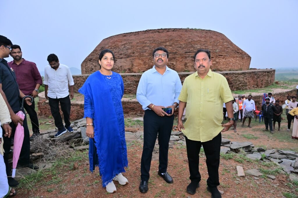 పర్యాటక క్షేత్రంగా చందవరం
