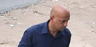 కూకట్పల్లి ఆల్విన్ కాలనీలో పట్టపగలే చోరీ