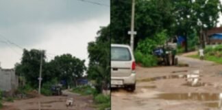 సర్వాపూర్ లో చెరువును తలపిస్తున్న ప్రధాన రహదారి – రాకపోకలకు తీవ్ర అంతరాయం