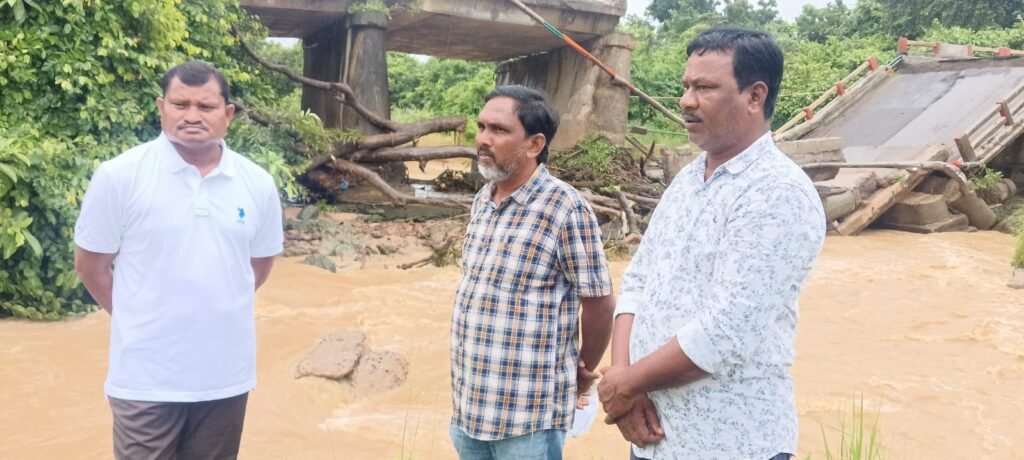 వంతెన కూలిన ఘటనపై వెంటనే స్పందించి ప్రత్యామ్నాయ  మార్గాలను చేపడుతున్న ఎమ్మెల్యే జారే