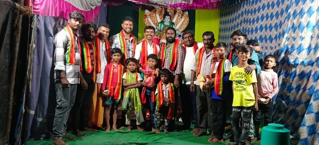 విగ్రహ దాత, కాంగ్రెస్ పార్టీ డివిజన్ అధ్యక్షుడు గొర్రె కిరణ్‌కుమార్ ఆధ్వర్యంలో ఘనంగా వినాయక నిమజ్జనం