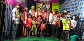 విగ్రహ దాత, కాంగ్రెస్ పార్టీ డివిజన్ అధ్యక్షుడు గొర్రె కిరణ్కుమార్ ఆధ్వర్యంలో ఘనంగా వినాయక నిమజ్జనం