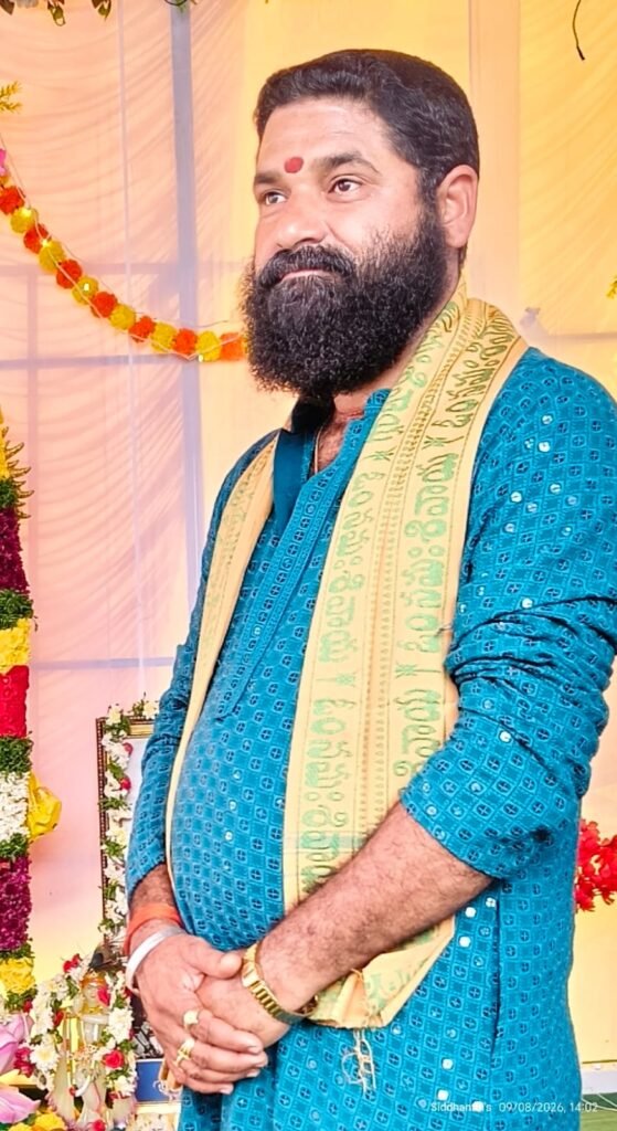 సజ్జనార్‌పై కౌశిక్‌రెడ్డి వ్యాఖ్యలు సరికాదు  వీరశైవ జంగమ సమాజం