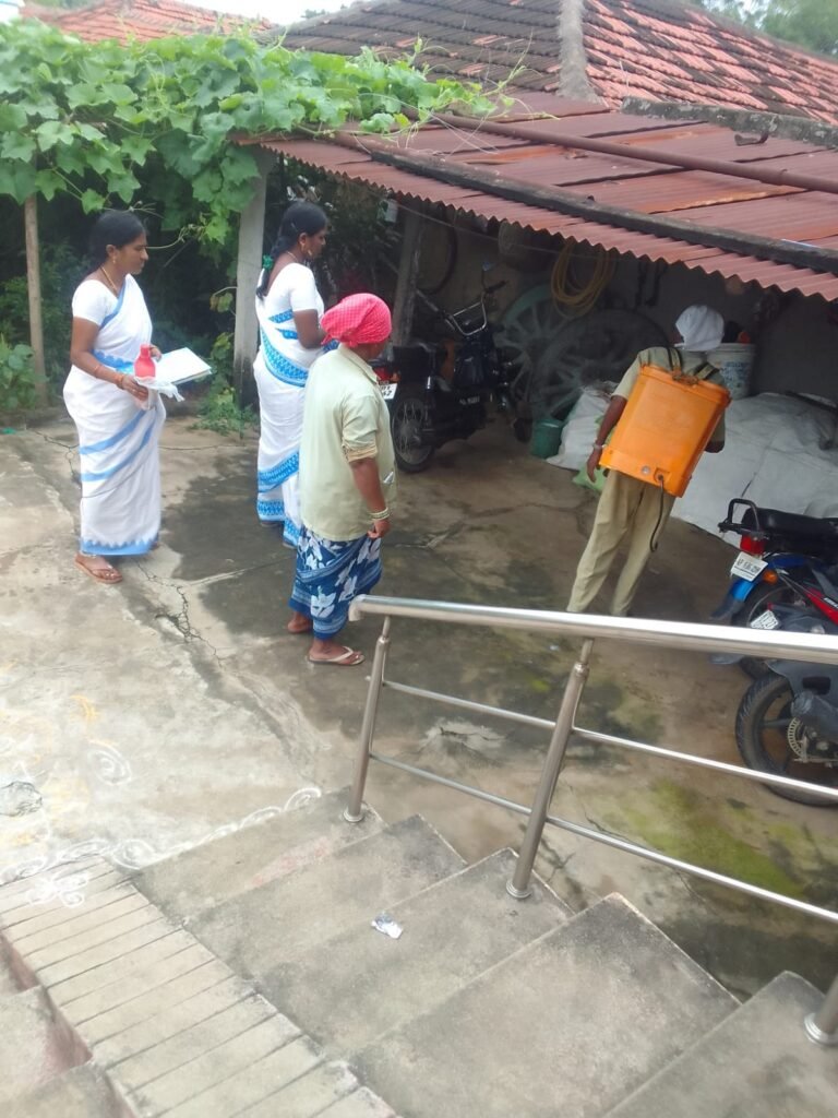 డ్రై డే–ఫ్రైడేలో పారిశుధ్యంపై అవగాహన