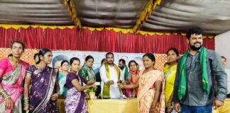 పేద కుటుంబాలకు రేషన్ కార్డు భరోసా