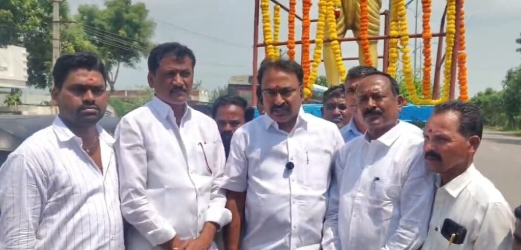 తెలంగాణ మహిళాచాకలి ఐలమ్మ విగ్రహం వీరనారి ఐలమ్మ 131వ జయంతి వేడుకలు