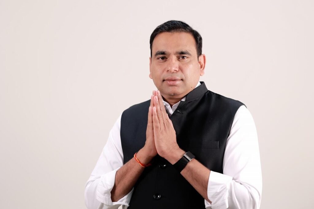 డాక్టర్ బి.ఆర్. అంబేద్కర్ పట్ల నాకు అపార గౌరవం ఉంది