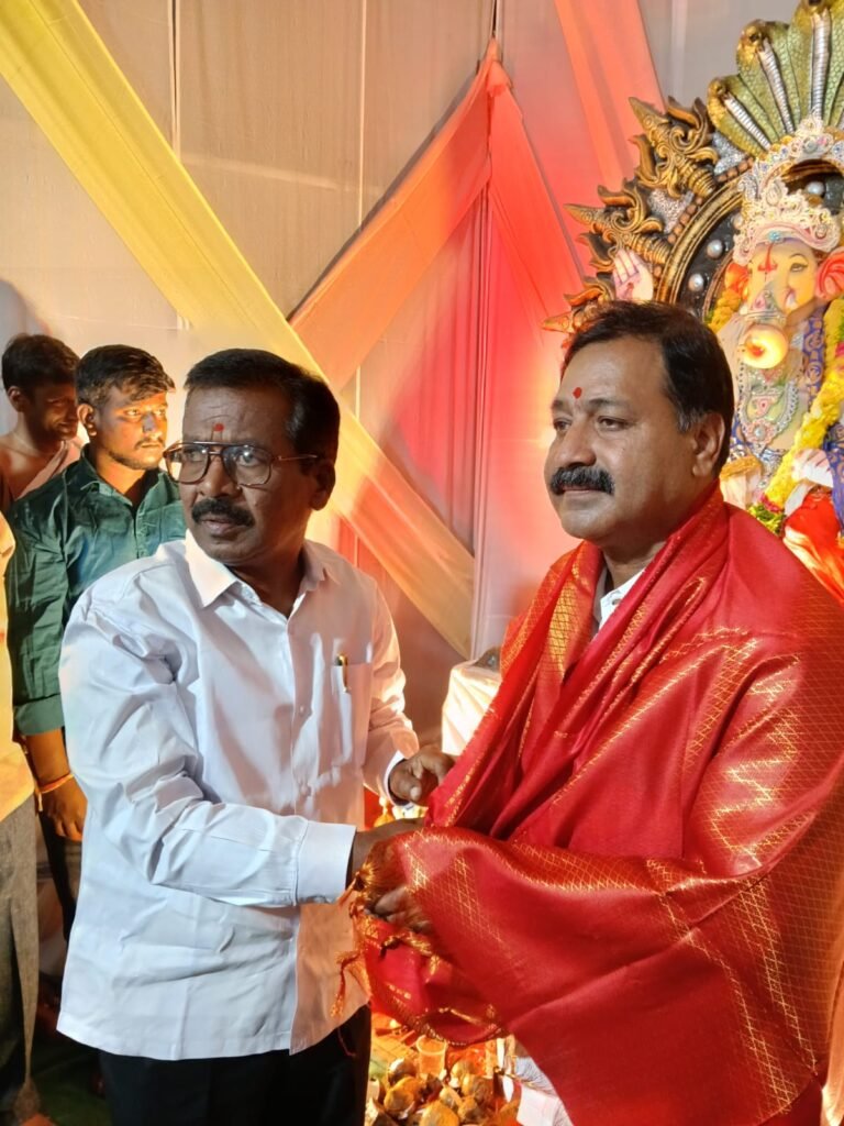 జై భవాని యూత్ ఆధ్వర్యంలో ఘనంగా అన్నదాన కార్యక్రమం