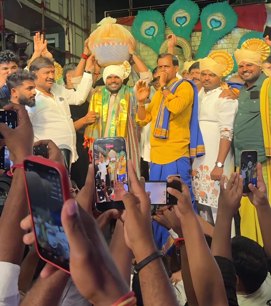 బీరంగూడ లో 26 లక్షల ఒక వెయ్యి 116 పలికిన లడ్డు