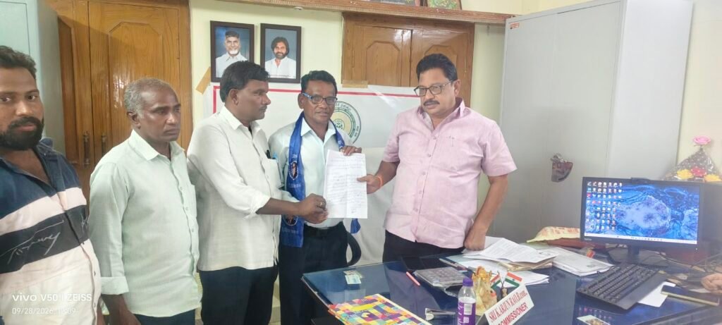 దర్శి లో బి ఆర్ అంబేద్కర్ సామజిక భవనం నిర్మించాలి.