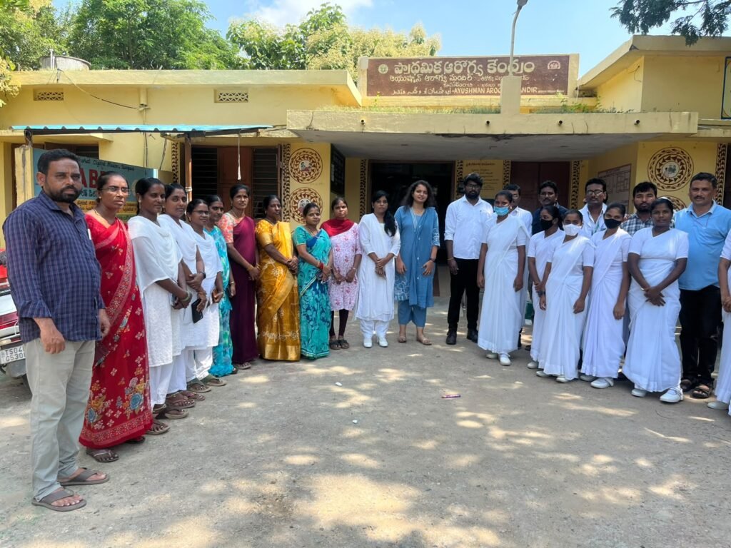 60 మందితో విజయవంతంగా స్వచ్ఛంద రక్తదాన శిబిరం