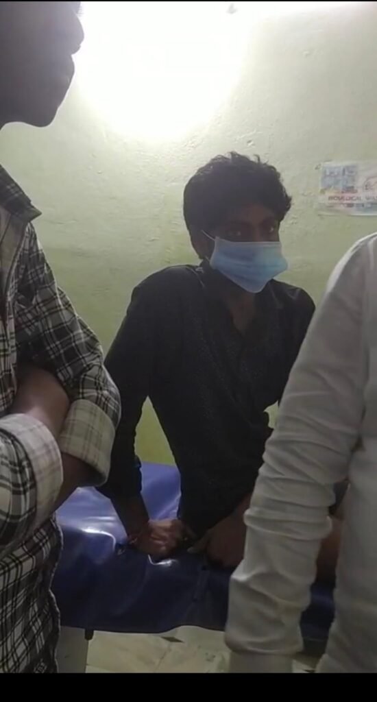 ఎం జె పి గురుకుల పాఠశాలలో విద్యార్థికి ప్రమాద ఘటన