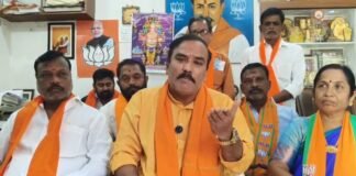 రాష్ట్రాన్ని నడపలేక, హామీలు నెరవేర్చలేక ప్రజల దృష్టిని మళ్లించే ప్రయత్నం