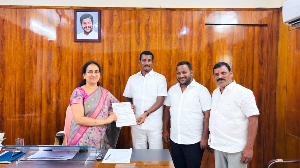 చౌదరిగూడలో పది కాలనీలకు సీసీ రోడ్లు, డ్రైనేజీ నిర్మాణం చేపట్టాలి