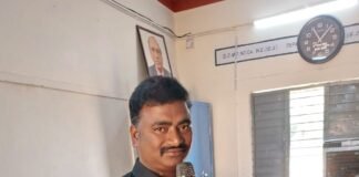 సన్ రైజర్సస్కూల్ ను వెంటనే సీజ్ చేయాలి