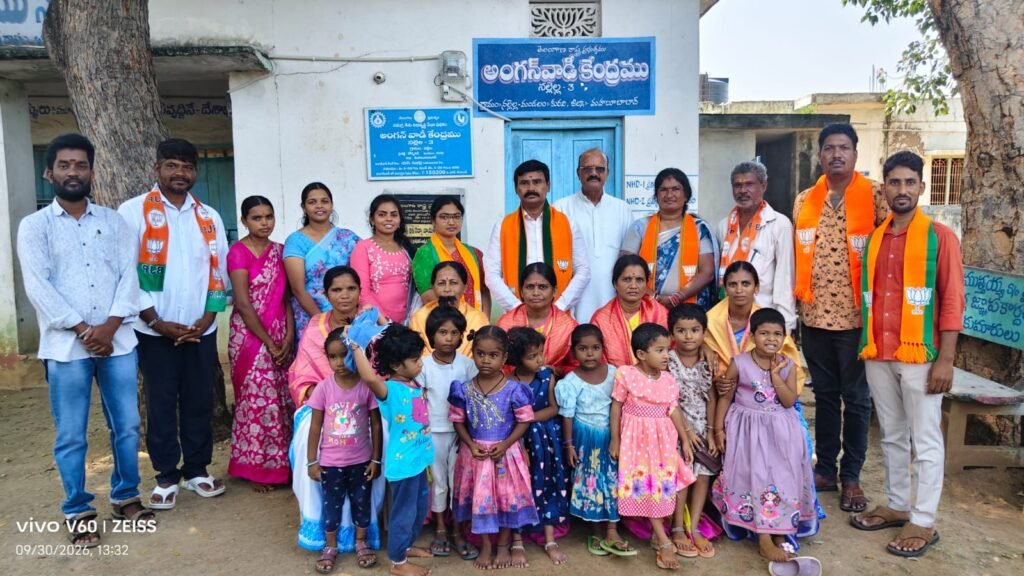 బి. జె. పి ఆధ్వర్యంలో    సేవా సిబ్బందికి సత్కారం