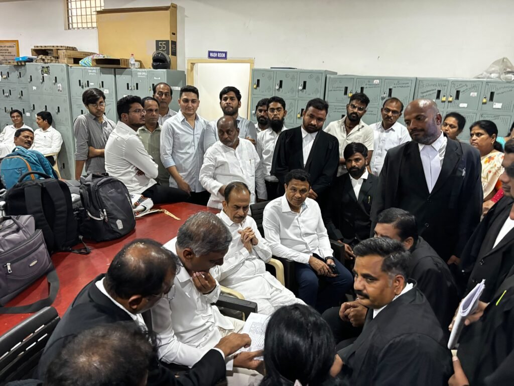 నాంపల్లి కోర్టులో హరీశ్‌రావు వాంగ్మూలం
