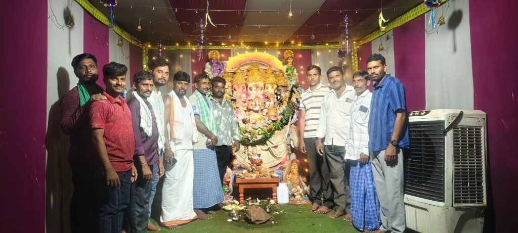 ఘనంగా మహా అన్నదాన కార్యక్రమం
