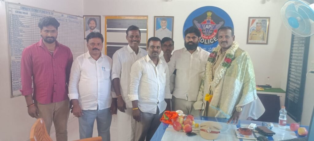 పోరుమామిళ్ల నూతన పోలీస్ అధికారులను మర్యాదపూర్వకంగా కలిసిన కూటమి నాయకులు: శాంతిభద్రతల పరిరక్షణకు సంపూర్ణ సహకారం
