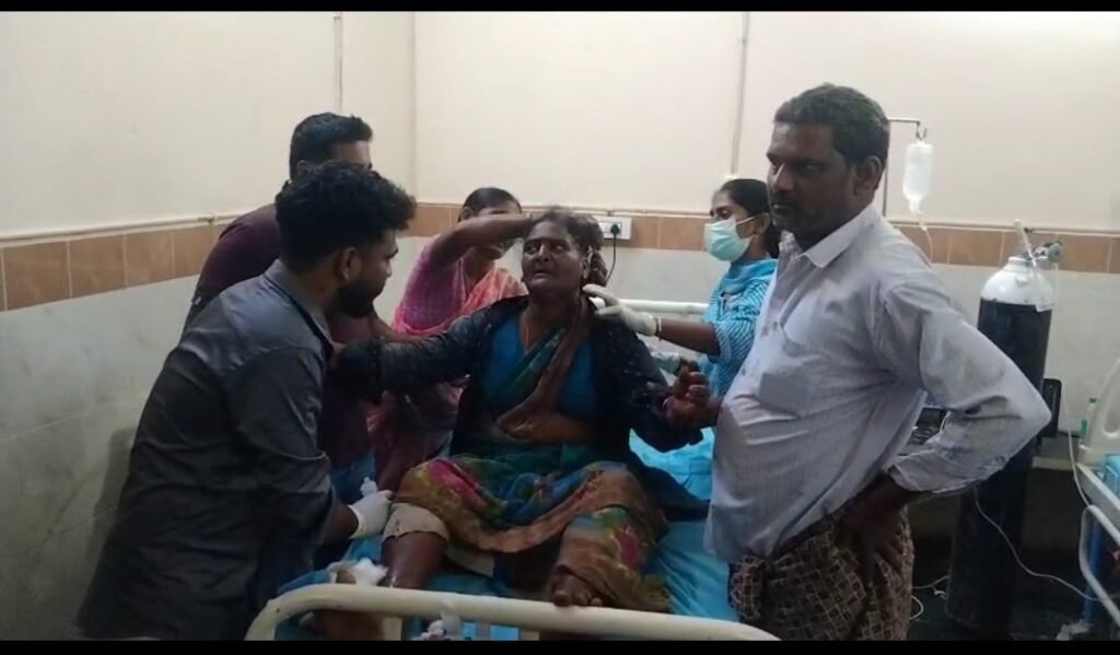 వంకమర్రి వద్ద ఘోర రోడ్డు ప్రమాదం: ఆటో, కారు ముఖాముఖి ఢీ.. 13 మందికి తీవ్ర గాయాలు, నలుగురి పరిస్థితి విషమం!