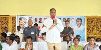 చేర్యాల అభివృద్ధికి ఎంపీ నిధులు కేటాయించాలి