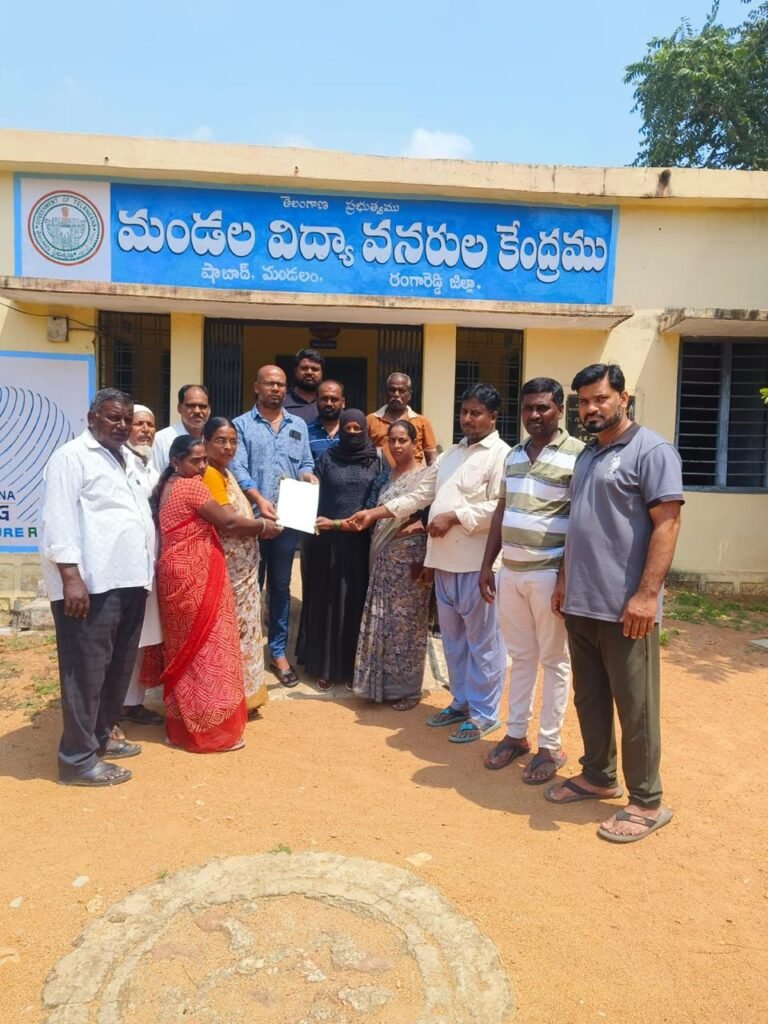 అక్షయపాత్రకు మధ్యాహ్న భోజనం అప్పగించడంపై వంట కార్మికుల ఆవేదన
