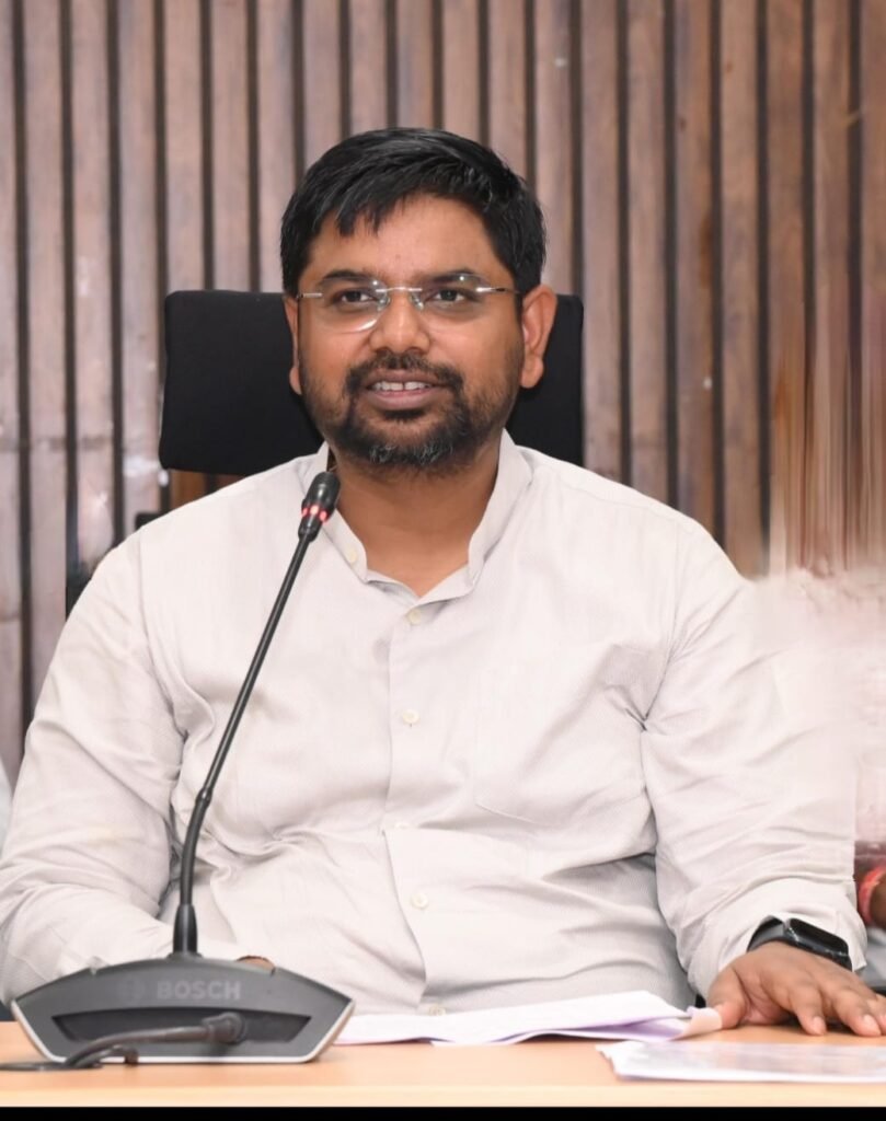 ఆర్‌టిఐ కమిటీ సభ్యుల నియామకానికి దరఖాస్తుల స్వీకరణ