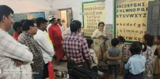 కొండారెడ్డిపల్లిలో రీ-సర్వే పరిశీలించిన అదనపు కలెక్టర్ సంగీత