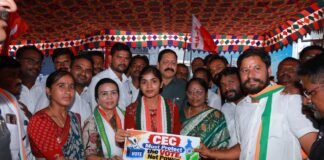 వరంగల్ లో సేవ్ డెమోక్రసీ ర్యాలీలో పాల్గొన్న ఎమ్మెల్యే యశస్విని రెడ్డి