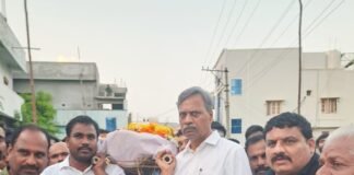 పాడెమోసిన ఎమ్మెల్యే డాక్టర్ పల్లా రాజేశ్వర్ రెడ్డి