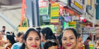 కూకట్పల్లి బతుకమ్మ సంబరాల్లో ప్రత్యేక ఆకర్షణగా మొలుగు శ్రావణి