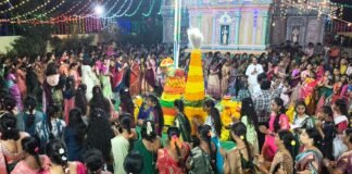 వల్లభిలో బతుకమ్మ సంబరాలు